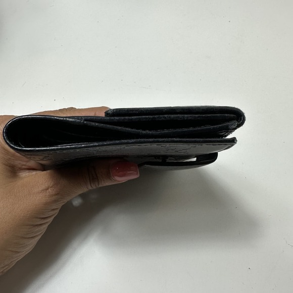 GUCCI Made In Italy Unisex Black Metallic Guccissima Compact Wallet - Picture 15 of 15